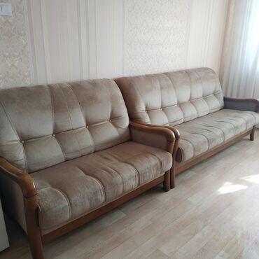 угловой диван малайзия: Прямой, цвет - Бежевый, Б/у