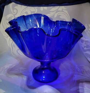 nova pazova slike: Vase, Glass, color - Blue