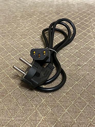 Другие комплектующие: 1. VGA кабель (папа-папа), чёрный; 2. DVI кабель (папа-папа), чёрный; — 12