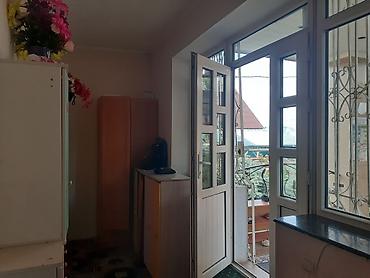 Продажа коттеджей и домов: Продается дом на первой линии по ул. Садырбаева /ул. Ахунбаева — 16