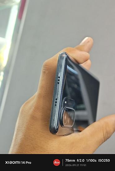 чехол poco f3: Poco F3, Б/у, 256 ГБ, цвет - Черный, 2 SIM — 5