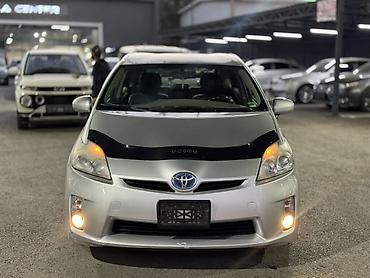Toyota: Toyota Prius: 2010 г., 1.8 л, Вариатор, Гибрид, Хэтчбэк — 2