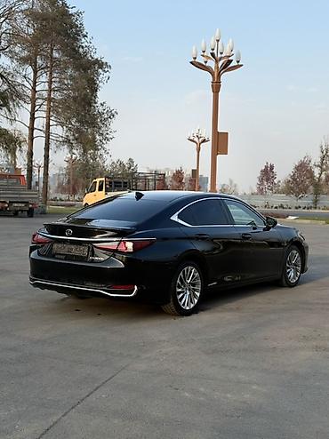 lx 5 7: Lexus ES: 2021 г., 2.5 л, Вариатор, Гибрид, Седан — 4