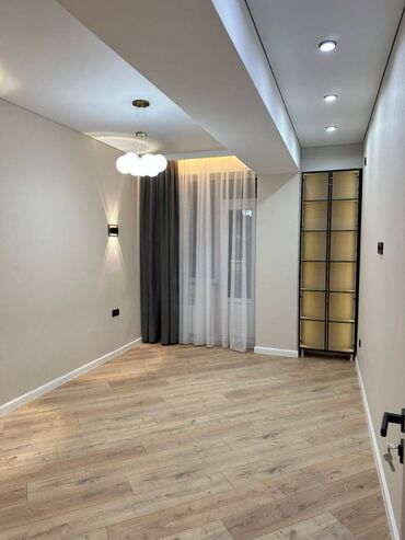 Продажа квартир: 1 комната, 54 м² — 12