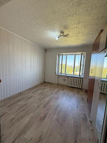 Продажа квартир: 3 комнаты, 55 м², Чекиш-Ата рынок Индивидуалка, 5 этаж, Косметический ремонт — 2