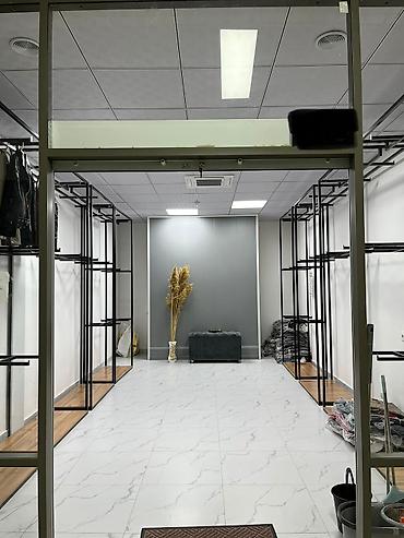 магазин сатам: Продаю/сдаю бутик в ТЦ Silk Way 
1700 за квадрат метр — 3