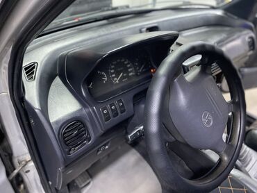 Hyundai: Hyundai Santamo: 2000 г., 2 л, Механика, Бензин, Минивэн — 6