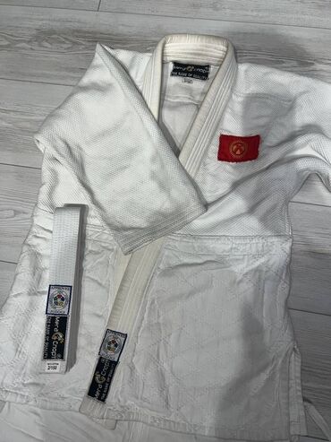 универсальный тренажер для дома: Кимоно для дзюдо (дзюдоги) с поясом - Бренд: Мега Спорт (ярлык на