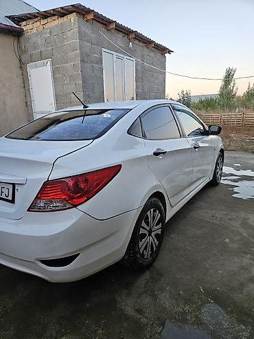 Унаа сатуу: Hyundai Solaris: 2013 г., 1.6 л, Автомат, Бензин — 2