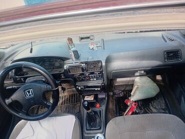 купить машину в рассрочку без банка: Honda Accord: 1991 г., 2 л, Механика, Бензин, Седан