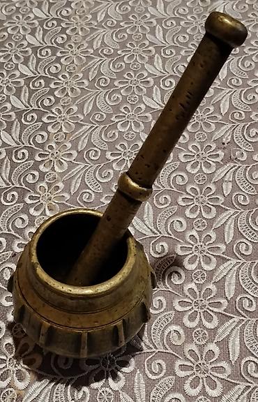 İncəsənət və kolleksiyalar: Misin-gödəkçə (havan) dəsti – pirinç/bronz Latun materialdan - Dəst — 2