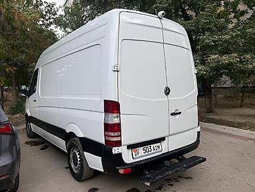 sprinter 516 2011: Mercedes-Benz Sprinter (длинная база, высокий потолок), белый фургон — 3