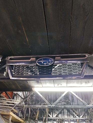 Решётка радиатора Subaru - Оригинальная передняя решётка радиатора с