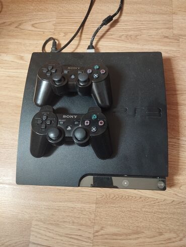 Игровые диски и картриджи: Ps 3 Almaniyadan gətizdirmişəm 500 yaddaş vifiyə qoşulur 11 ədəd oyun