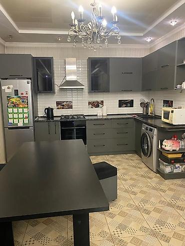 Продажа коттеджей и домов: Продается 4 ком дом 104м2, с мансардой, всего 3,28 сотки, по ул — 4