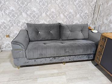 Divan satılır 250₼. Açılır bazası var. fabrik istehsali. Ünvan