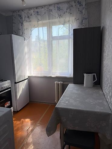 квартира подсление: 2 комнаты, 53 м², С мебелью частично — 1
