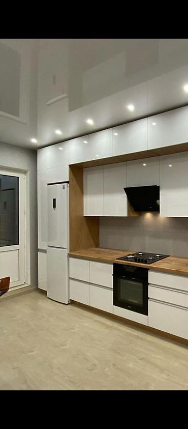 Кухонные гарнитуры: Кухонные гарнитуры на заказ - Прямые кухни под потолок с полноценной — 8
