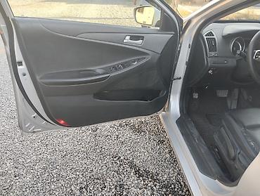 santa fe 2024: Hyundai Sonata: 2010 г., 2 л, Автомат, Газ, Седан — 5