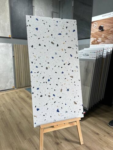 Digər bitirmə materialları: Salam. Hindistan ve Turkiye istehsali kafel ve kermoqranit. Premium