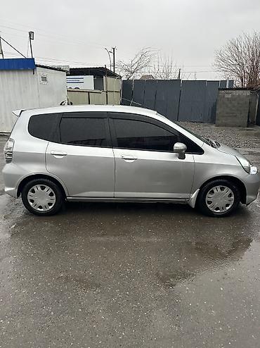 Honda: Honda Fit: 2004 г., 1.5 л, Автомат, Хэтчбэк — 1