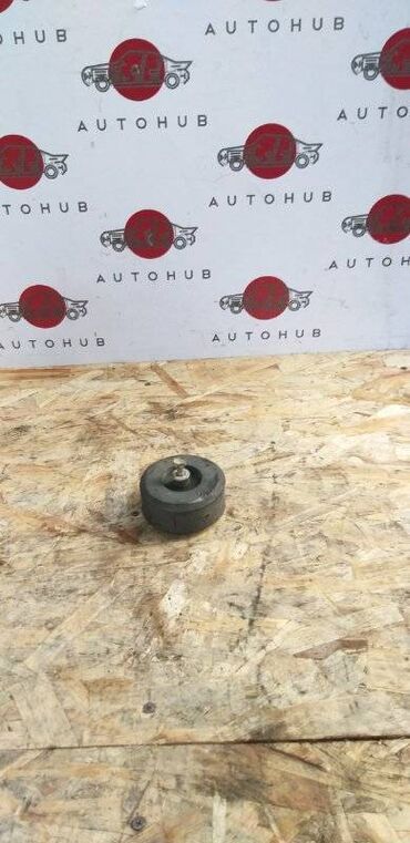 Другие автозапчасти: Подушка Toyota Estima R50 2GR-FE 2006 задн. (б/у) at lalafo.kg Другие автозапчасти: Подушка Toyota Estima R50 2GR-FE 2006 задн. (б/у)