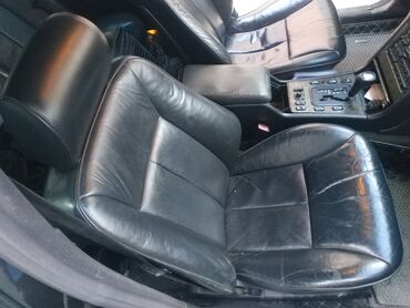 автомобильные чехлы для сидений: Продаю кожаные сиденья и дверные карты на Mercedes Benz w210 цена