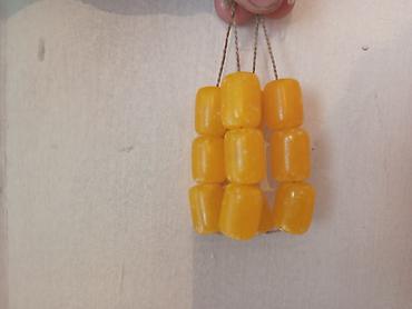 qizil uzukler type 1: Kəhrəba rəngli iri muncuq dəsti - Material: sarı rəngli, silindrik — 2