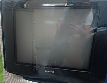 hisense televizor: İşlənmiş Televizor Samsung LCD 43" Ünvandan götürmə