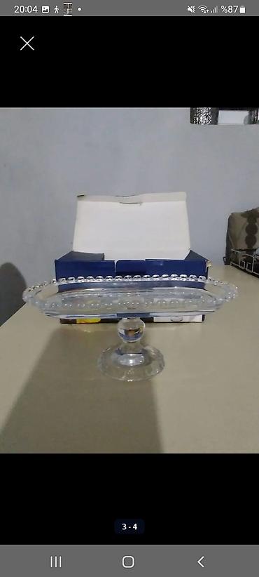 vinni kasa: Tort və şiriniyyat qabı, Şüşə — 2