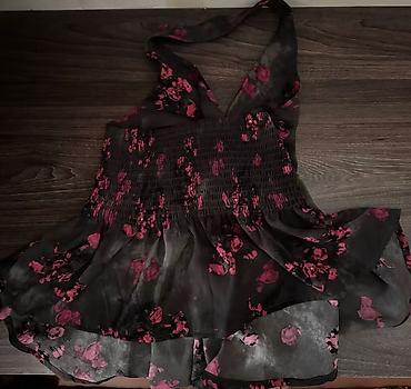 Futbolka və maykalar: Qadın geyimləri – müxtəlif modellər 1) Boz rezin toxumalı qoltuqsuz — 5