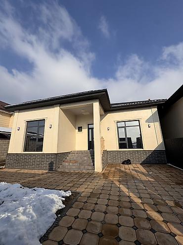 Продажа коттеджей и домов: 💎СРОЧНО ПРОДАЕТСЯ ДОМ 🏢Комнат: 4 🏘️Микрорайон: АУЦА 📊Состояние — 1