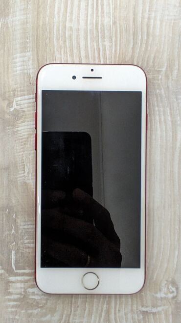 айфо 7: IPhone 7, Б/у, 128 ГБ, Красный, 76 %