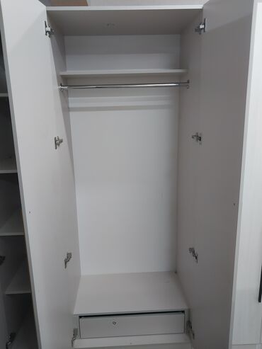 Шкафы для одежды: Шкаф для одежды, Новый, Прямой, ЛДСП — 6