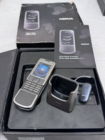 Nokia: Nokia 8 Sirocco, 4 GB, rəng - Boz, Düyməli