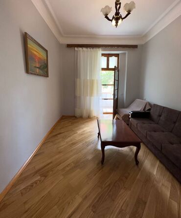 Köhnə tikili: Bakı, 3 otaqlı, Köhnə tikili, m. Həzi Aslanov, 60 kv. m — 1