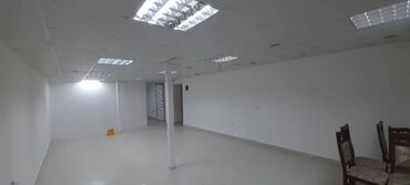 Digər kommersiya daşınmaz əmlakı: Gənçlik metrosuna yaxın 16 mərtəbəli binanın 1 ci mərtəbəsində sahəsi -da lalafo.az — 3 Digər kommersiya daşınmaz əmlakı: Gənçlik metrosuna yaxın 16 mərtəbəli binanın 1 ci mərtəbəsində sahəsi — 3