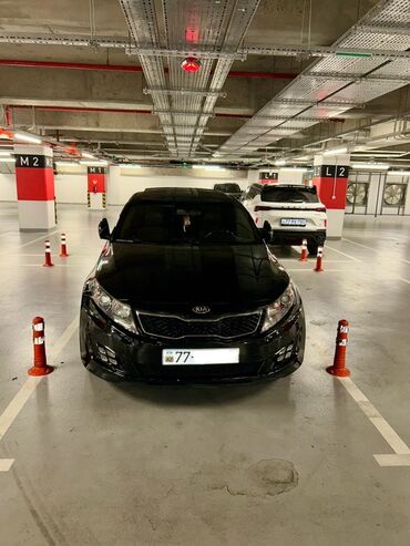 ford fusion qapi: Kia Optima – qara rəng, sedan kuzov. Şəhərdaxili və magistral yollarda