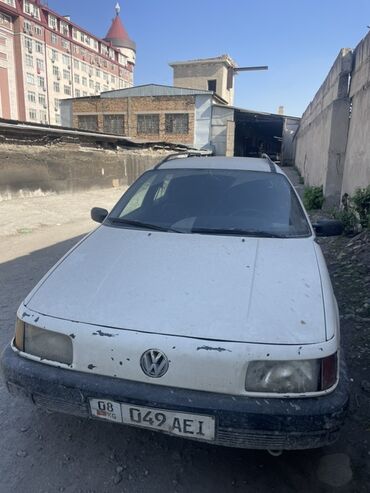 срочно продам машину дёшево: Volkswagen Passat Variant: 1988 г.