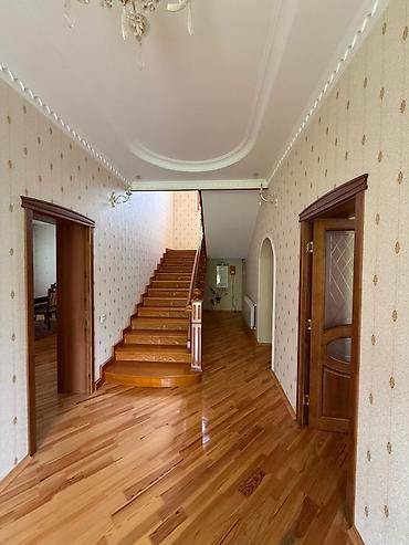 bineqedi heyet evi: Oğuz, 114 kv. m, 5 otaqlı — 1