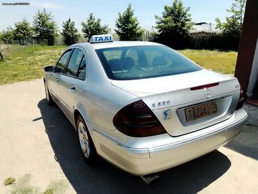 Mercedes-Benz E 220: 2.2 l | 2004 year Sedan