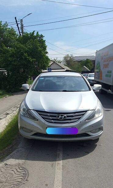 Hyundai: Hyundai Sonata: 2011 г., 2 л, Автомат, Газ, Седан