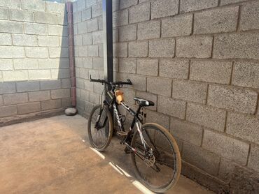 купить диски на ниву r16 бу: Горный велосипед Rose Bike с черной рамой и белыми акцентами