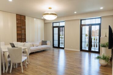 Продажа квартир: 4 комнаты, 176 м², Элитка, 5 этаж, Дизайнерский ремонт