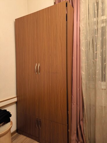 вытяжка встраиваемая в шкаф 50: Б/у, Распашной, 4 двери Прямой шкаф, Гардеробный шкаф