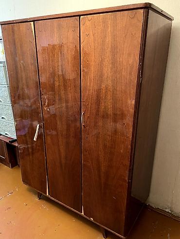 2el dolablar: İşlənmiş, 3 qapılı, Siyirməli, Qəhvəyi, Taxta, Açılan, Düz dolab — 8