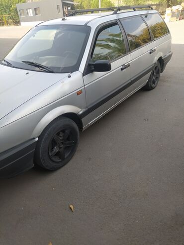 купить запчасти на опель вектра б: Volkswagen Passat: 1989 г., 1.8 л, Механика, Бензин, Универсал