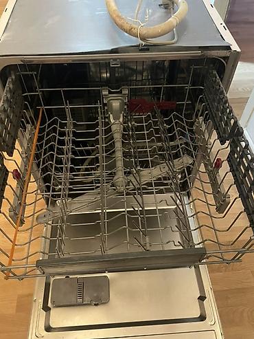 p 30: Blomberg qabyuyan maşın – tam inteqrasiya olunan model, enerji — 10