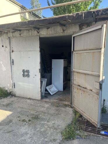 bine atciliqda: 19 kv. m, 3 * 6 * 230 Daş, Beton Kommunal xətlər qoşulmayıb