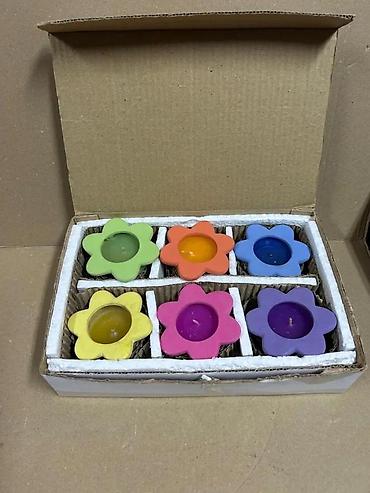 Sveće i svećnjaci: Set od 6 sveća u obliku cveta - Šareni set dekorativnih sveća u — 3